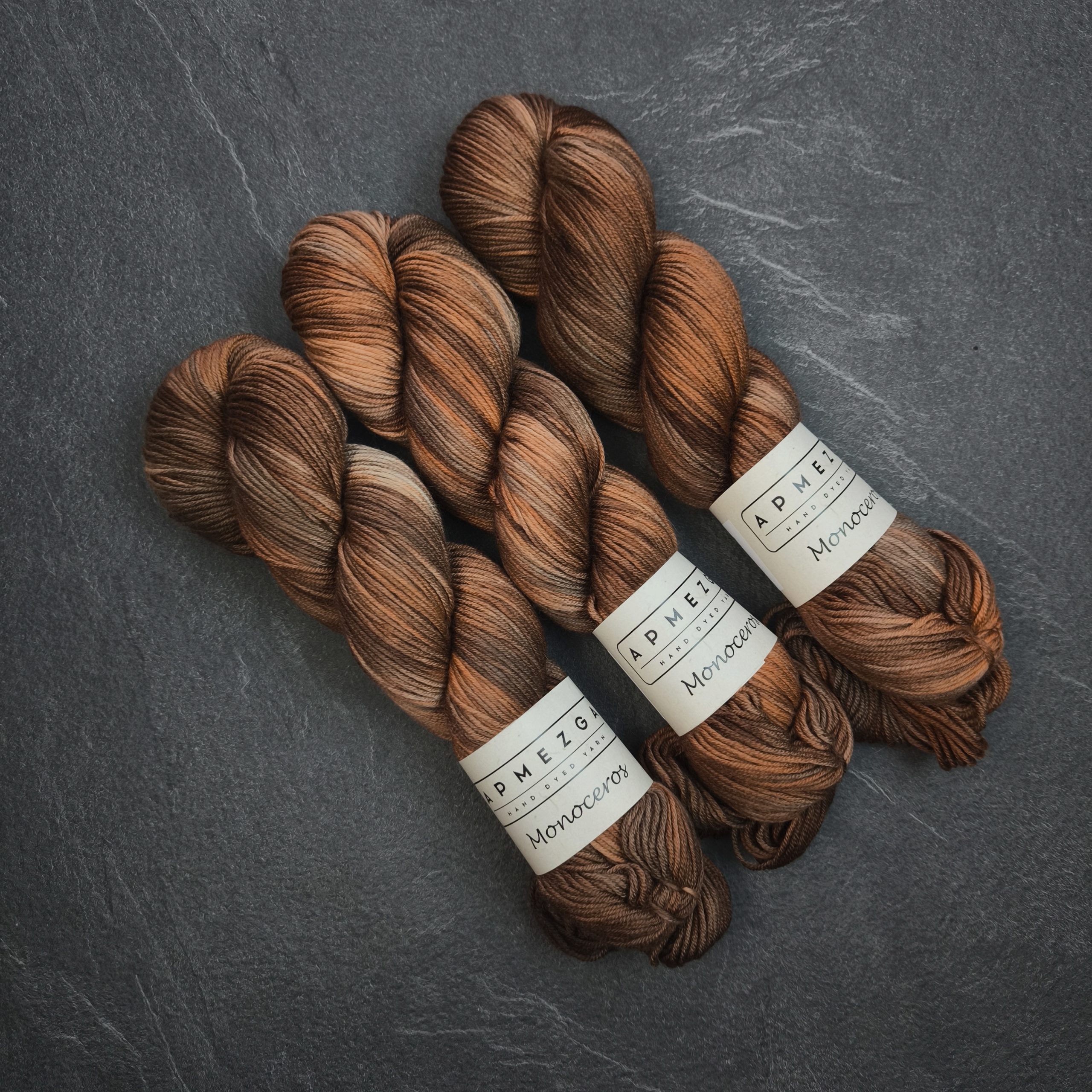 Monoceros (100% merino wool non-superwash) (7) T-062