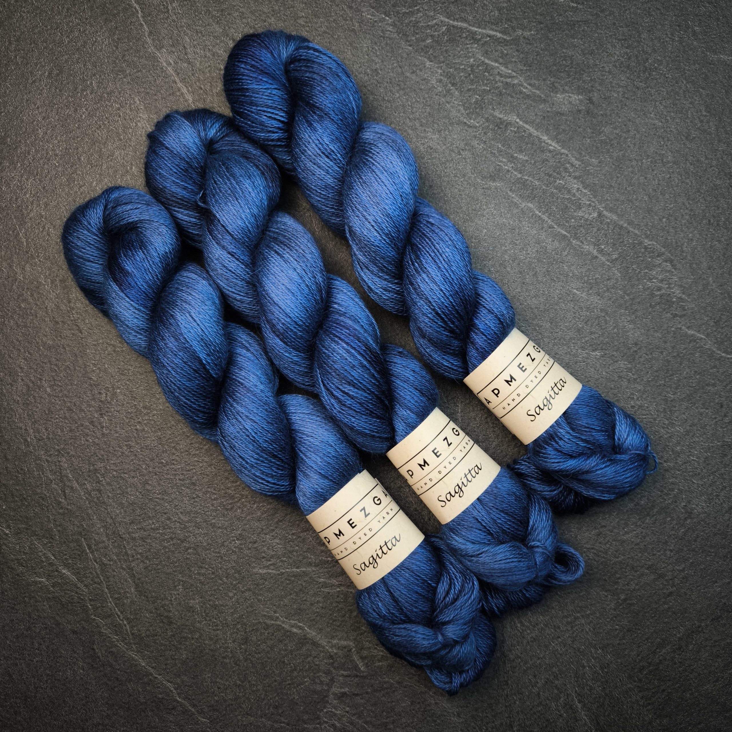 Sagitta (alpaca, silk, cashmere) 400m (33) S-086 Sagitta (alpaca, silk, cashmere) 400m (33) S-086