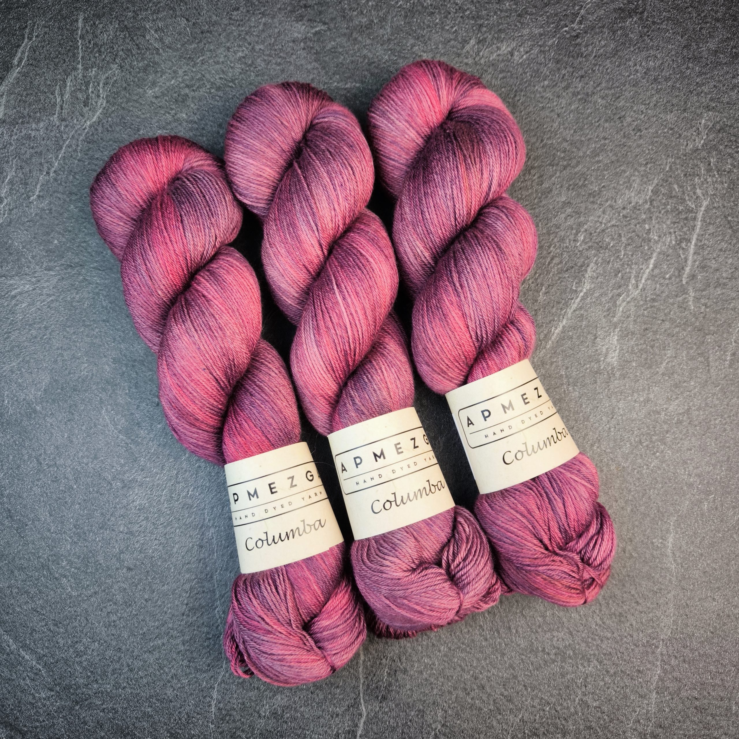 Columba (merino wool with silk) L-241 (1) Columba (merino wool with silk) L-241 (1)