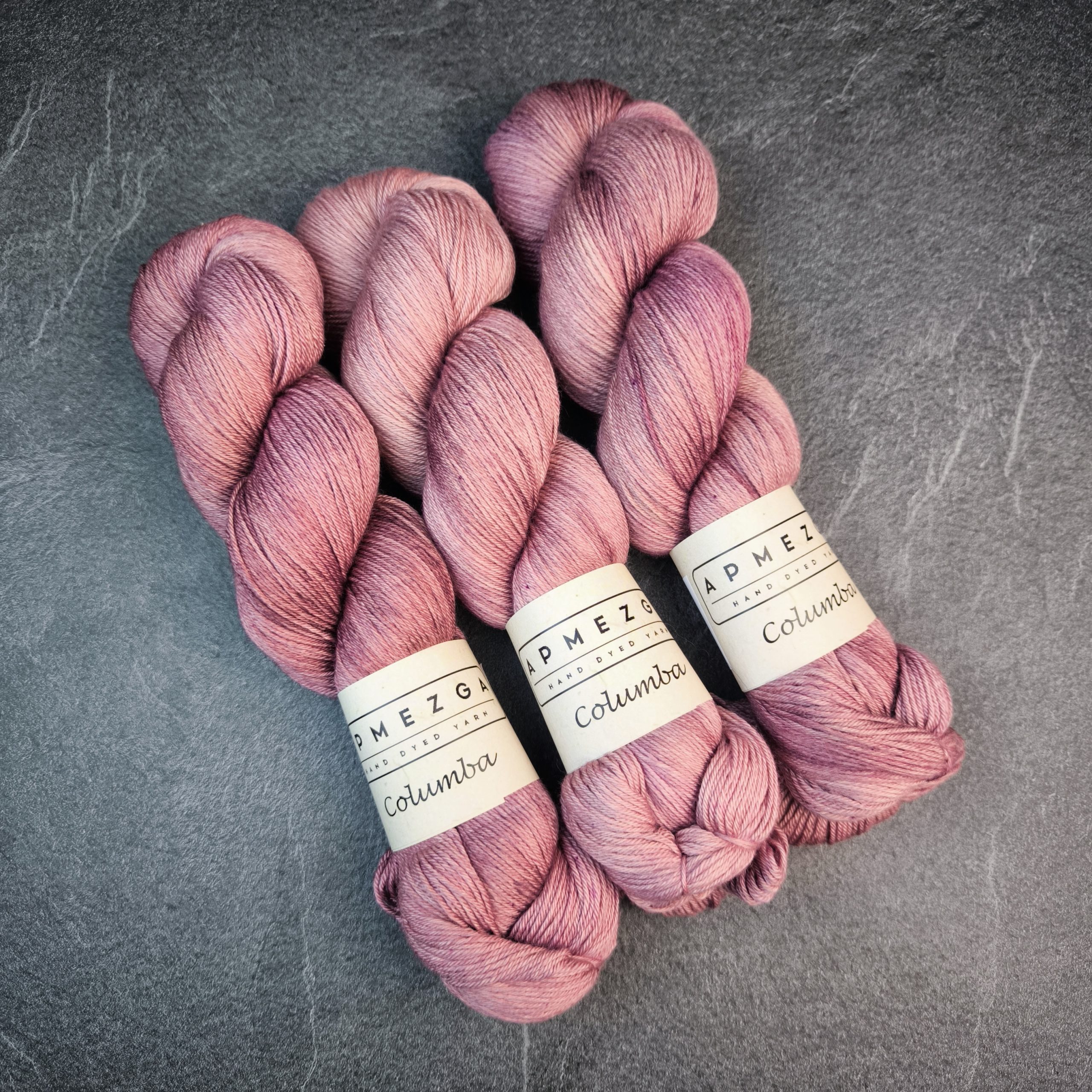 Columba (merino wool with silk) L-242 (1) Columba (merino wool with silk) L-242 (1)