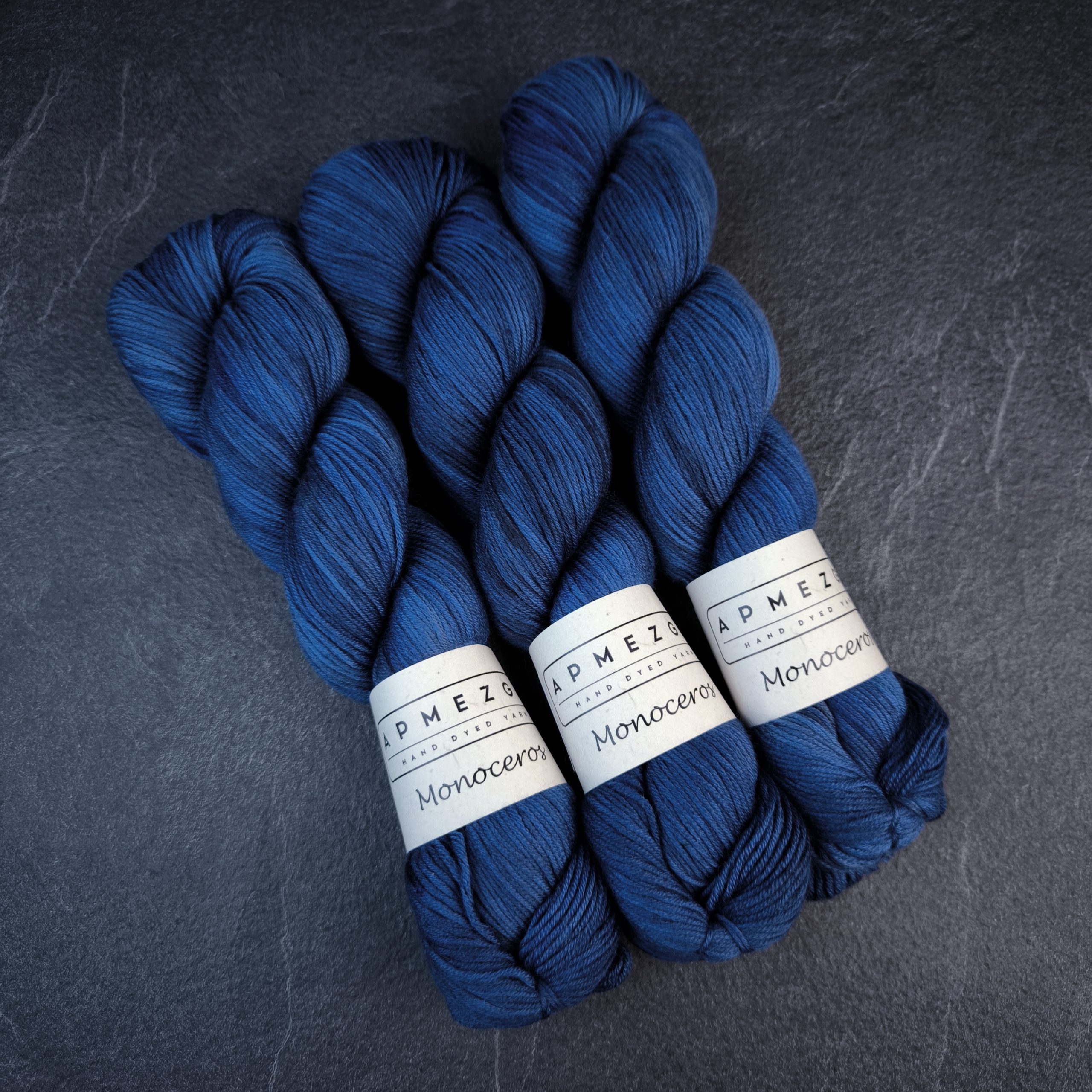 Monoceros (merino non superwash wool) T-095 (1)