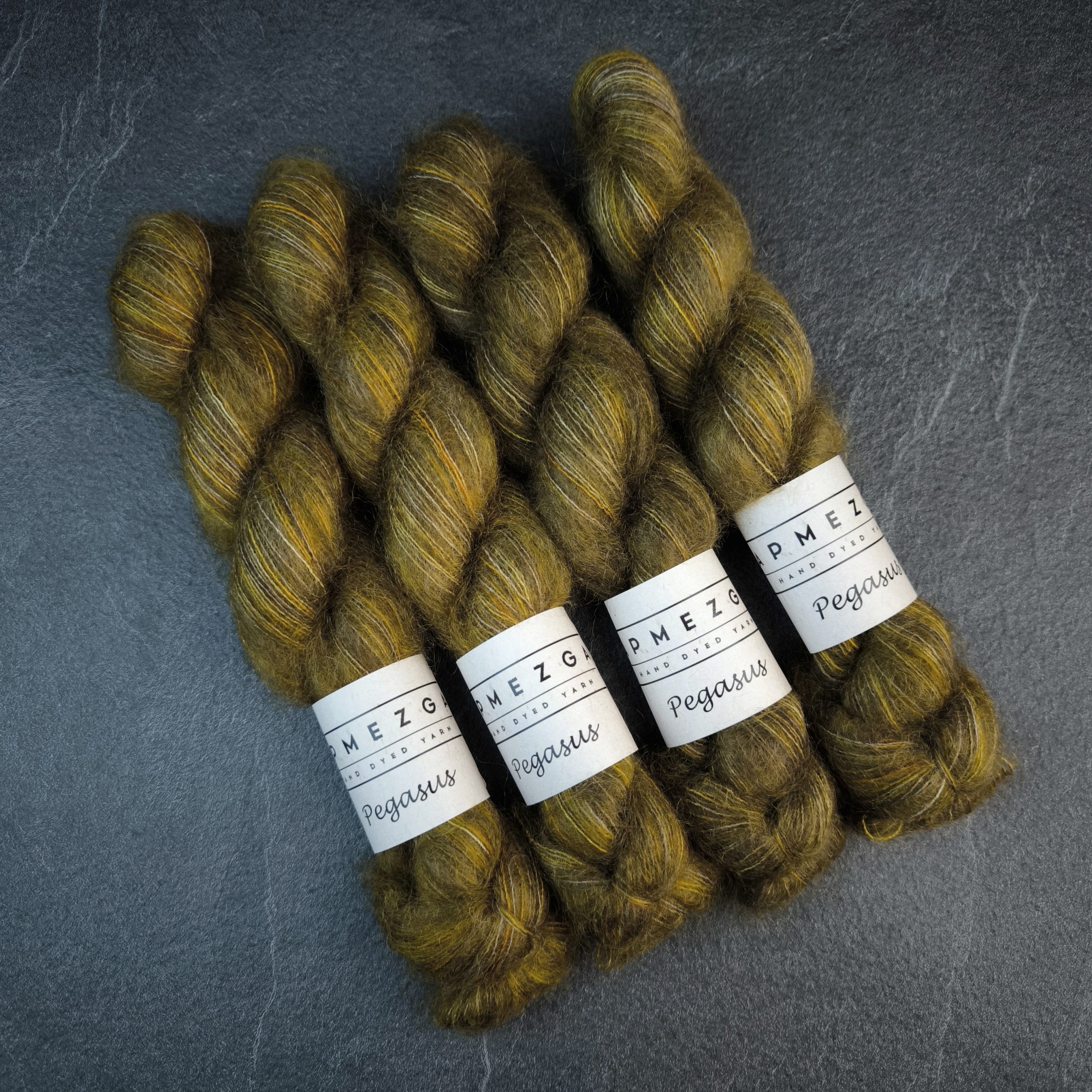 Pegasus (Kid mohair with silk) (F-350) (1)