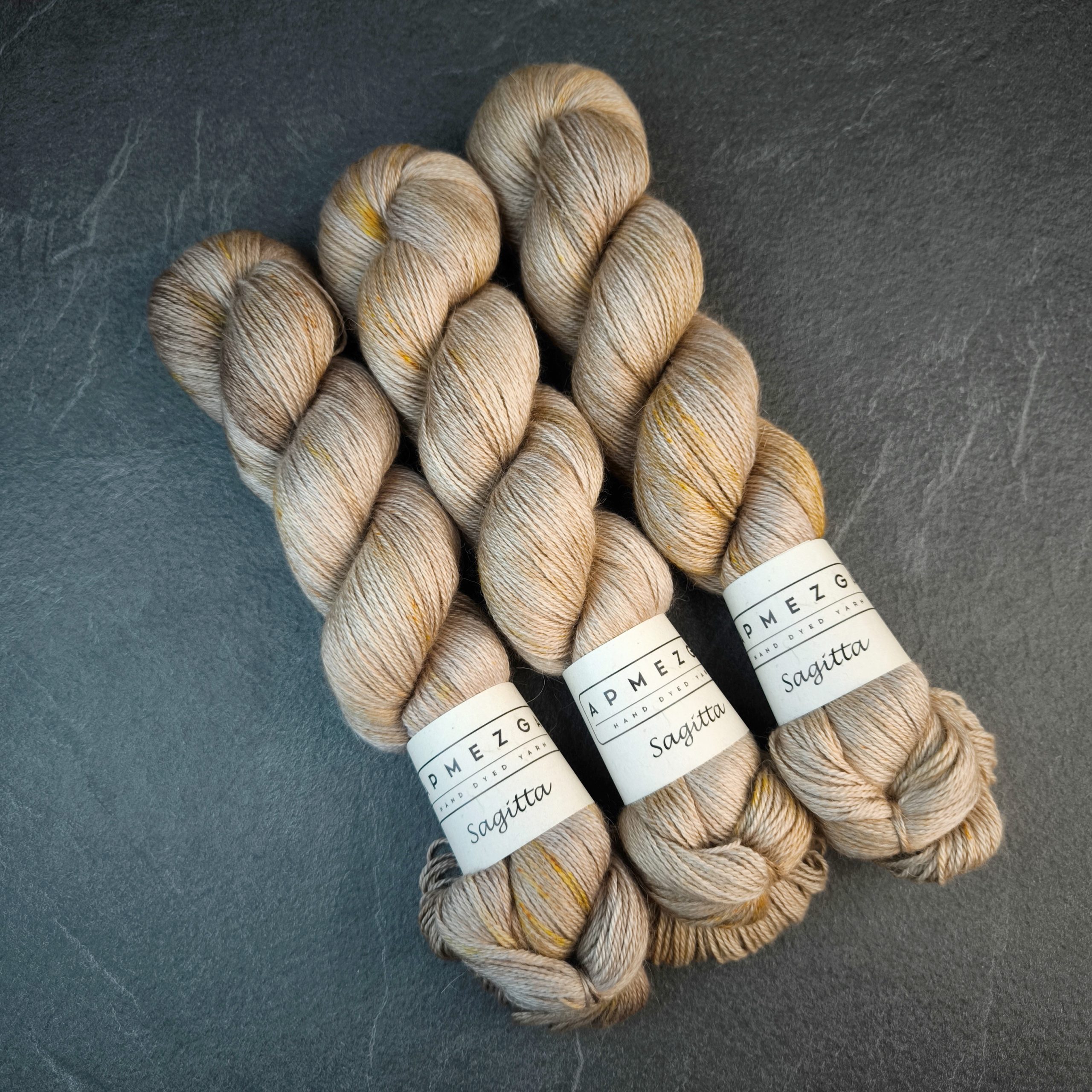 Sagitta (baby alpaca with silk and cashmere) (S-106) (1) Sagitta (baby alpaca with silk and cashmere) (S-106) (1)