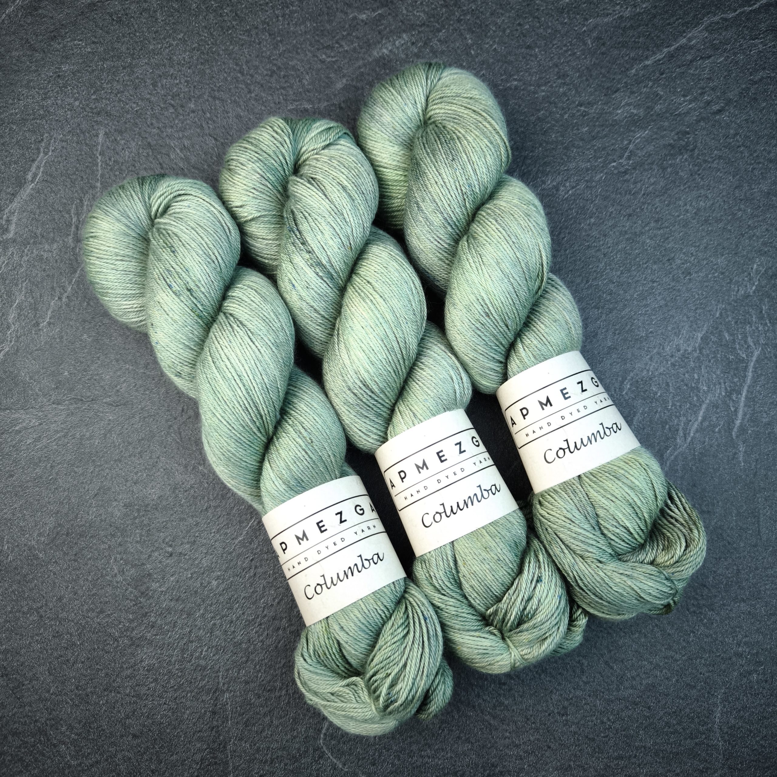 Columba (merino wool with silk) (1) L-257 Columba (merino wool with silk) (1) L-257