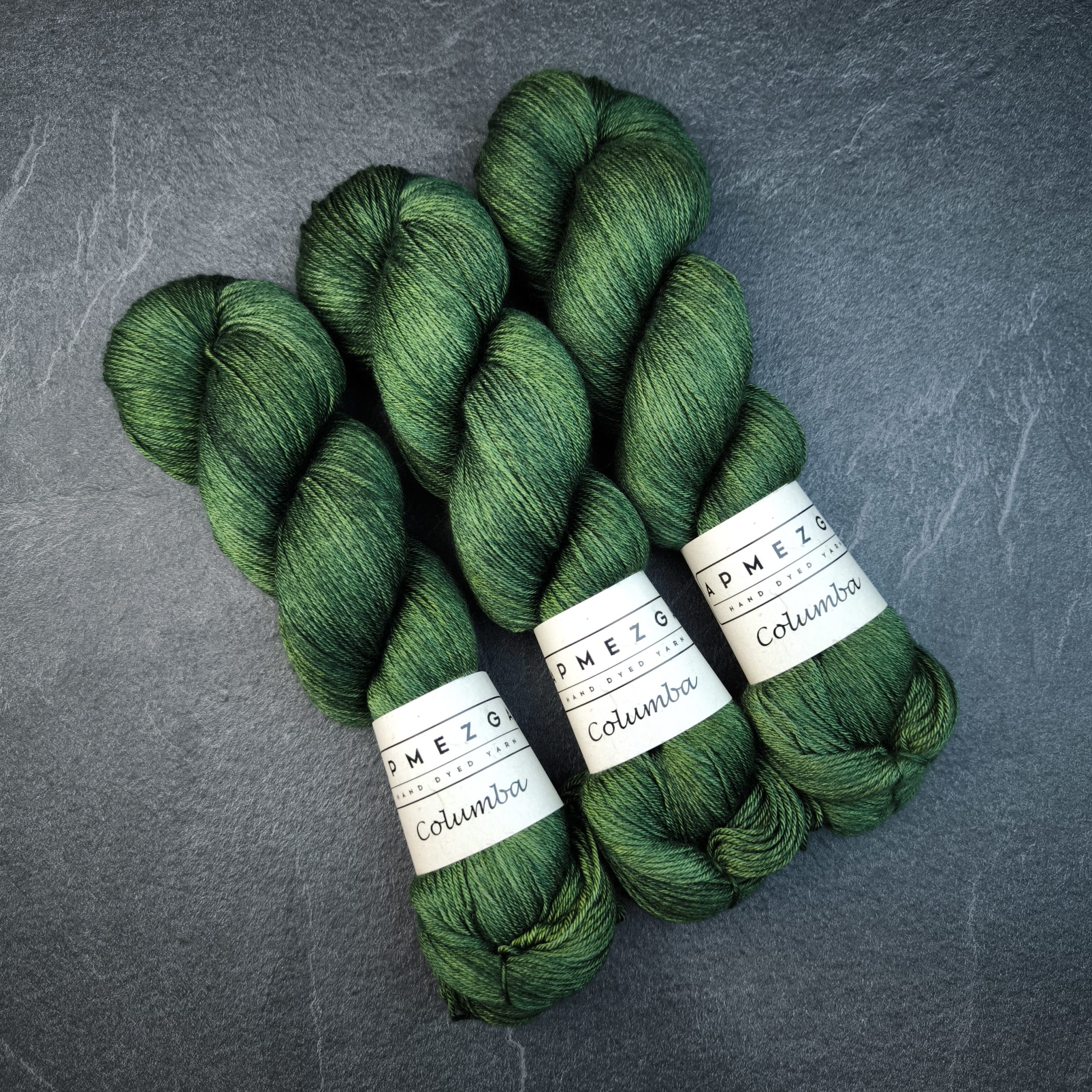 Columba (merino wool with silk) (5) L-254 Columba (merino wool with silk) (5) L-254