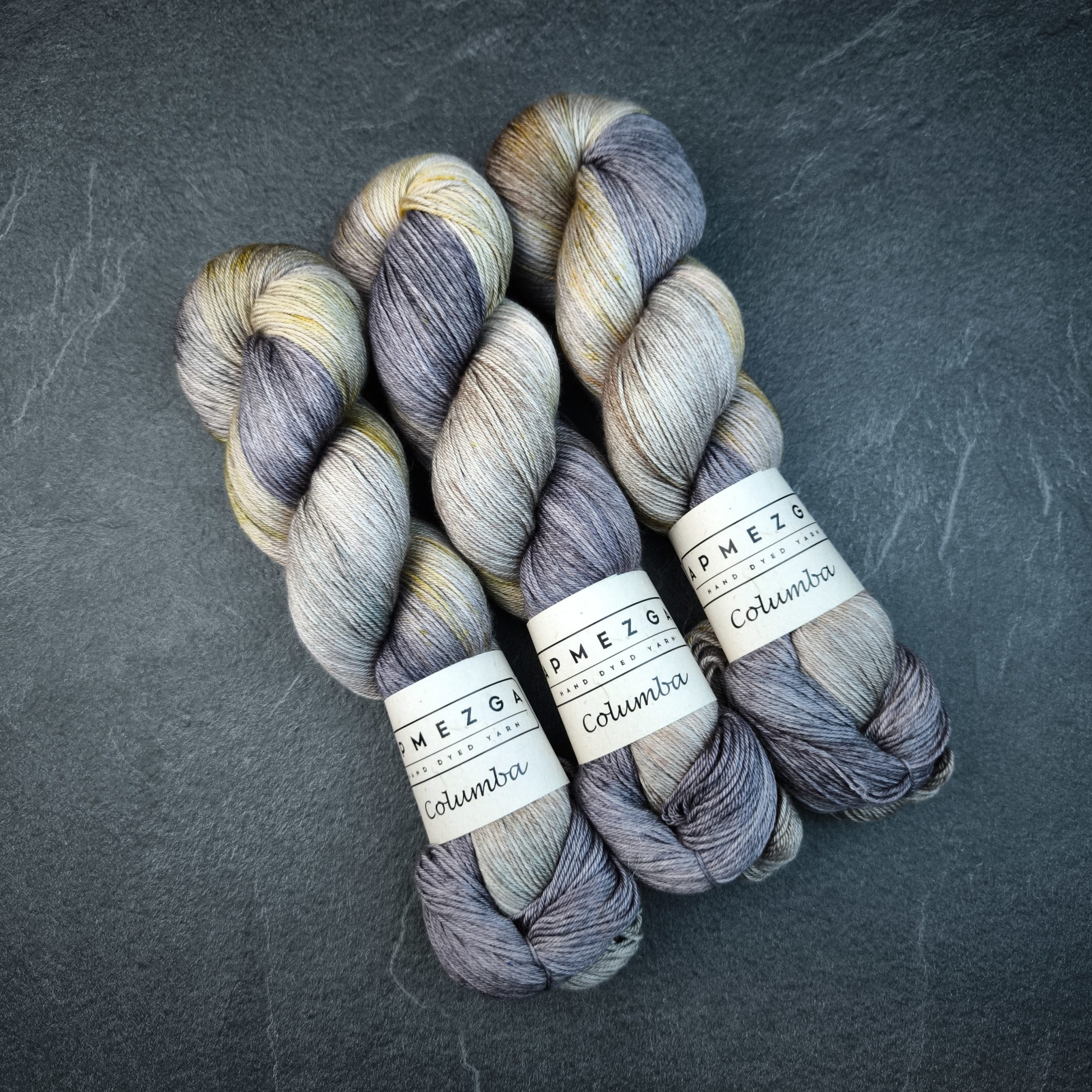 Columba (merino wool with silk) (7) L-259 Columba (merino wool with silk) (7) L-259
