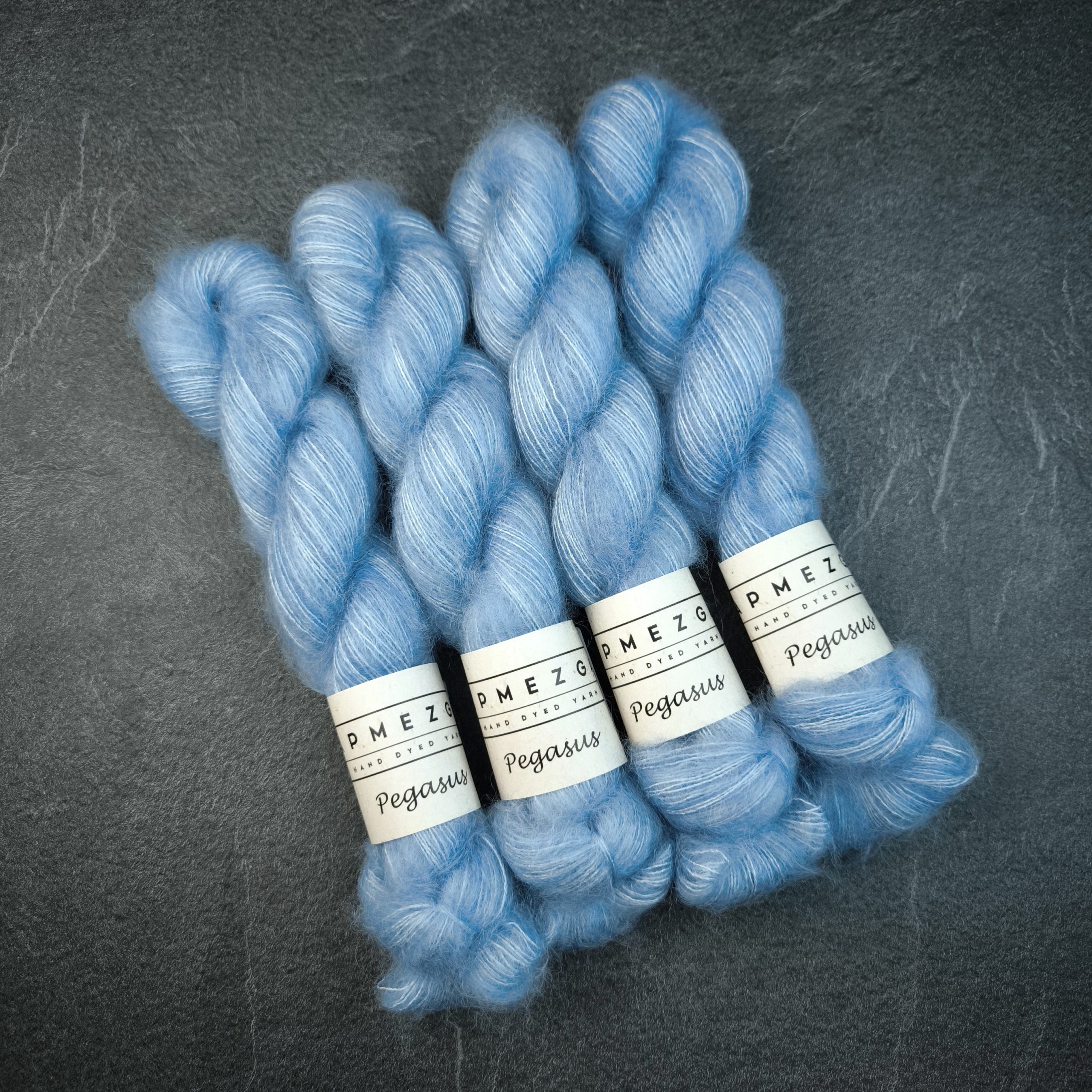 Pegasus (Kid mohair with silk) (25) F-378 Pegasus (Kid mohair with silk) (25) F-378
