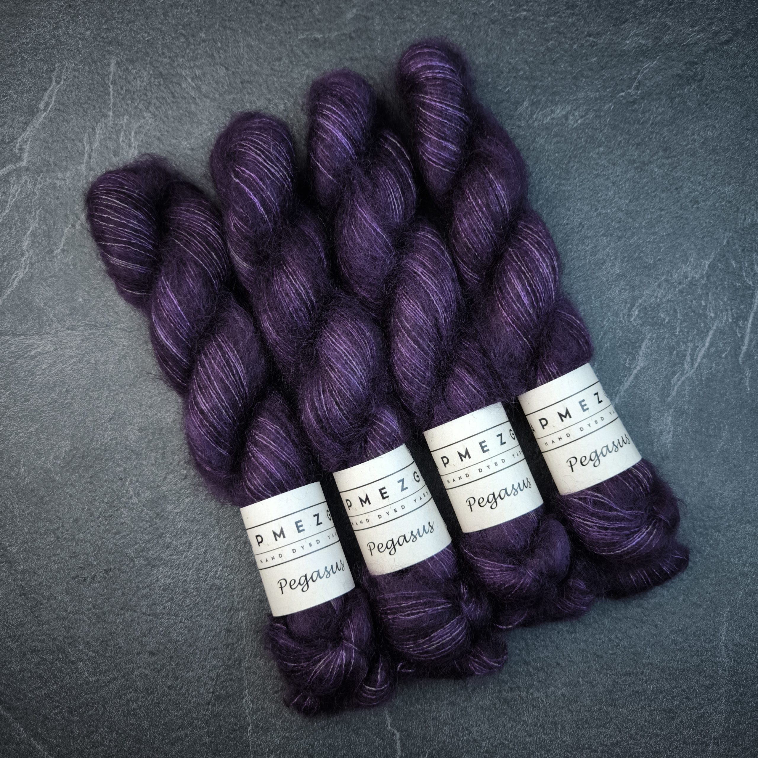 Pegasus (Kid mohair with silk) (5) F-374