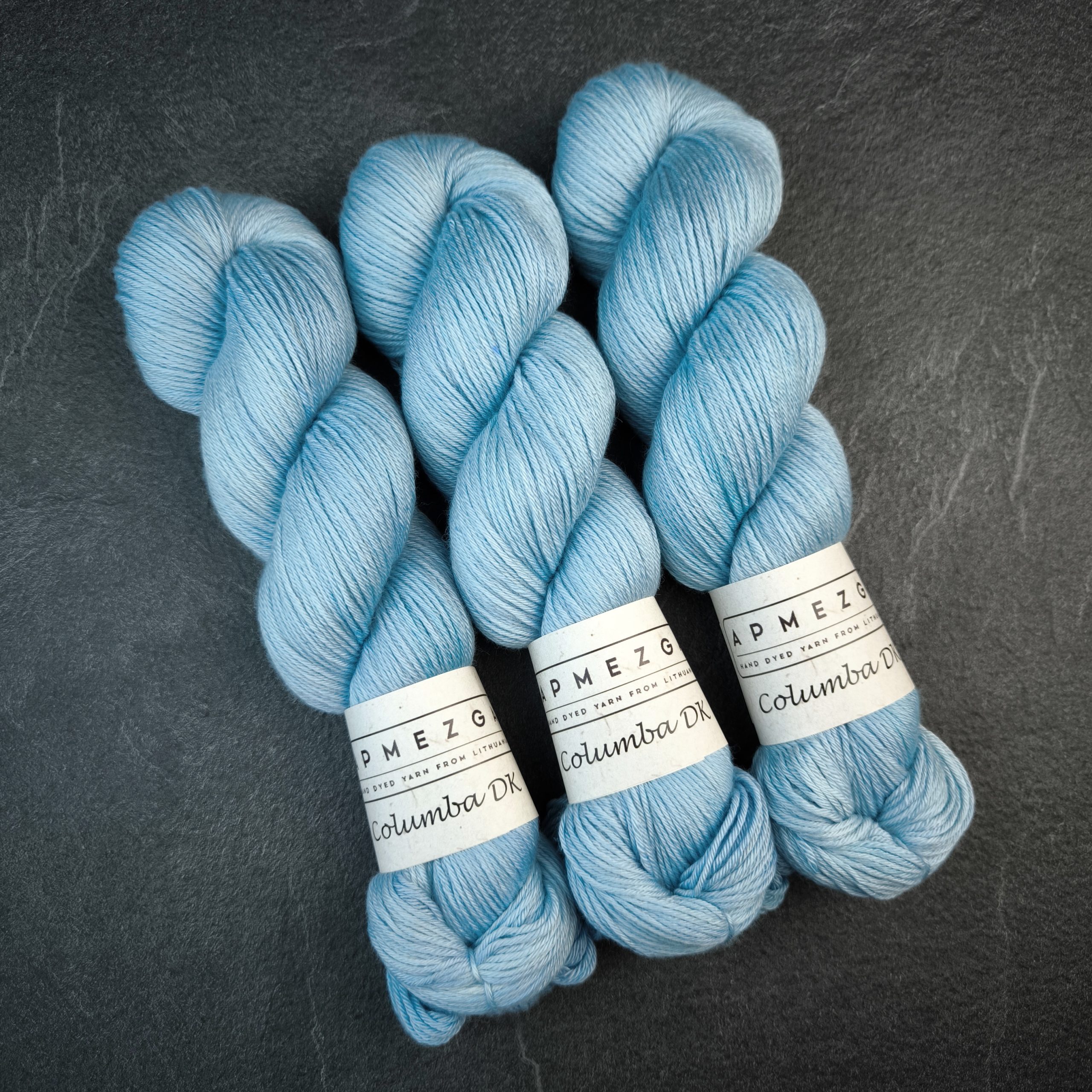 COLUMBA DK: Merino wool with silk - 266m (P-222)