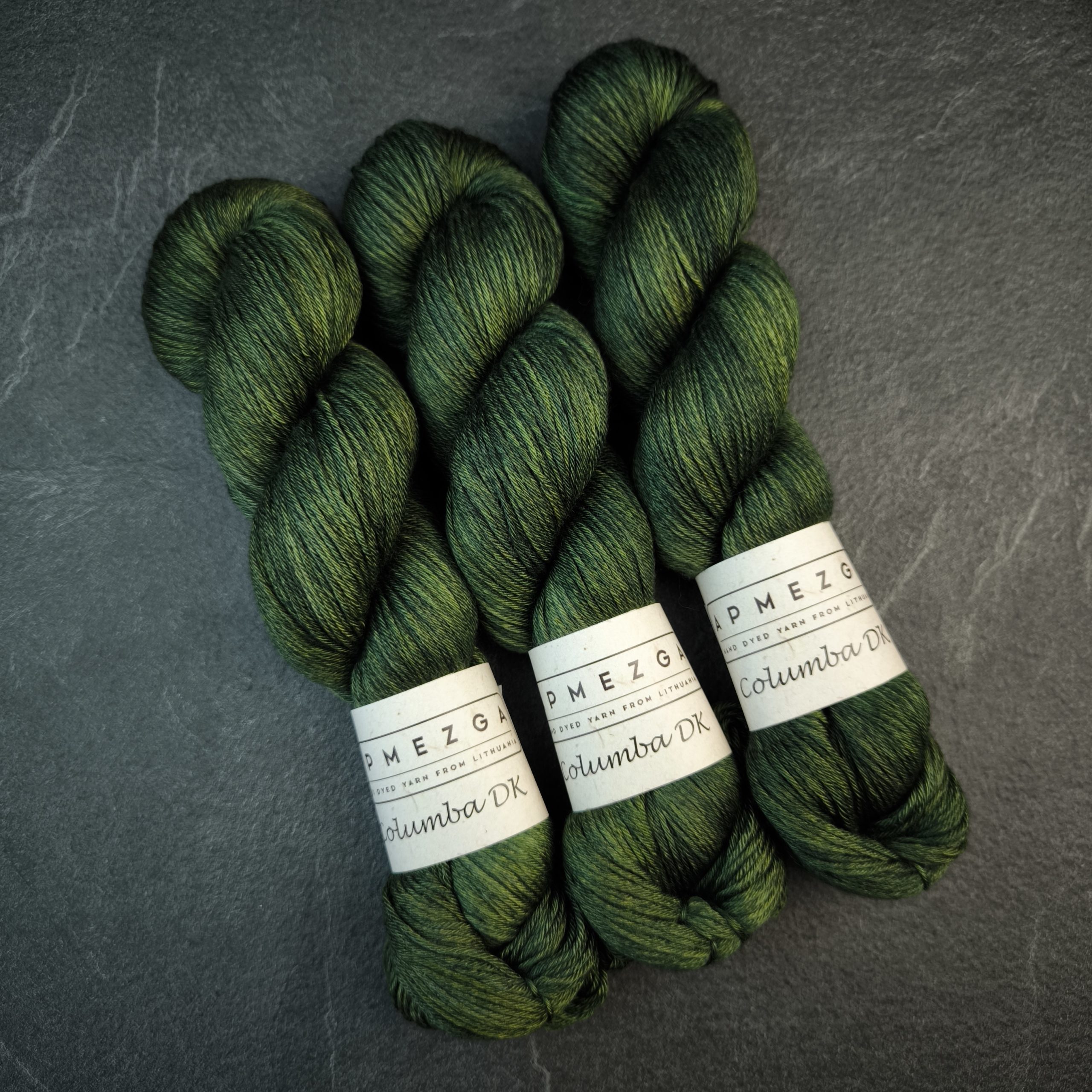 Columba DK (merino wool with silk) (7) P-220