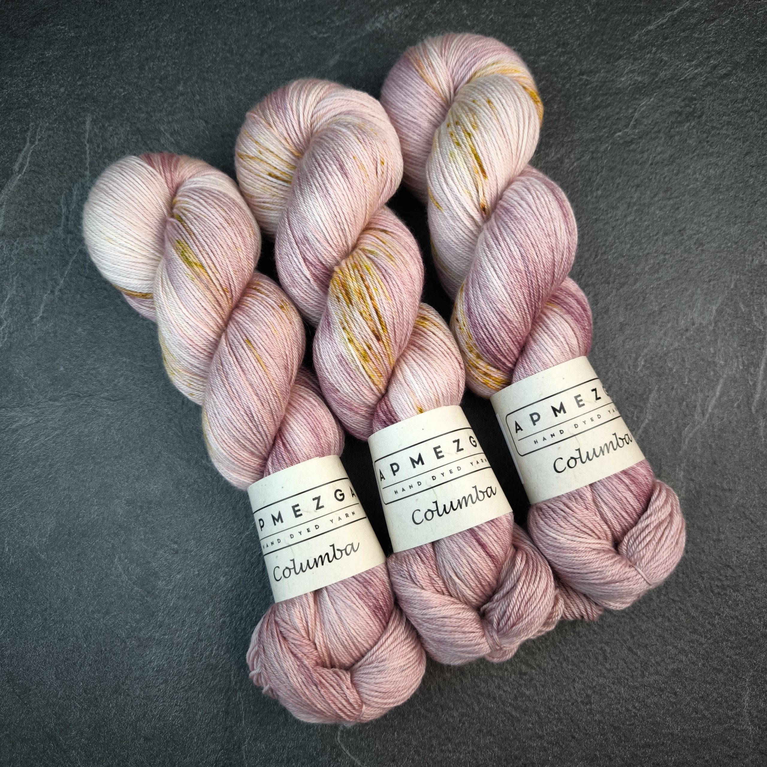 Columba (merino wool with silk) (7) L-268 Columba (merino wool with silk) (7) L-268
